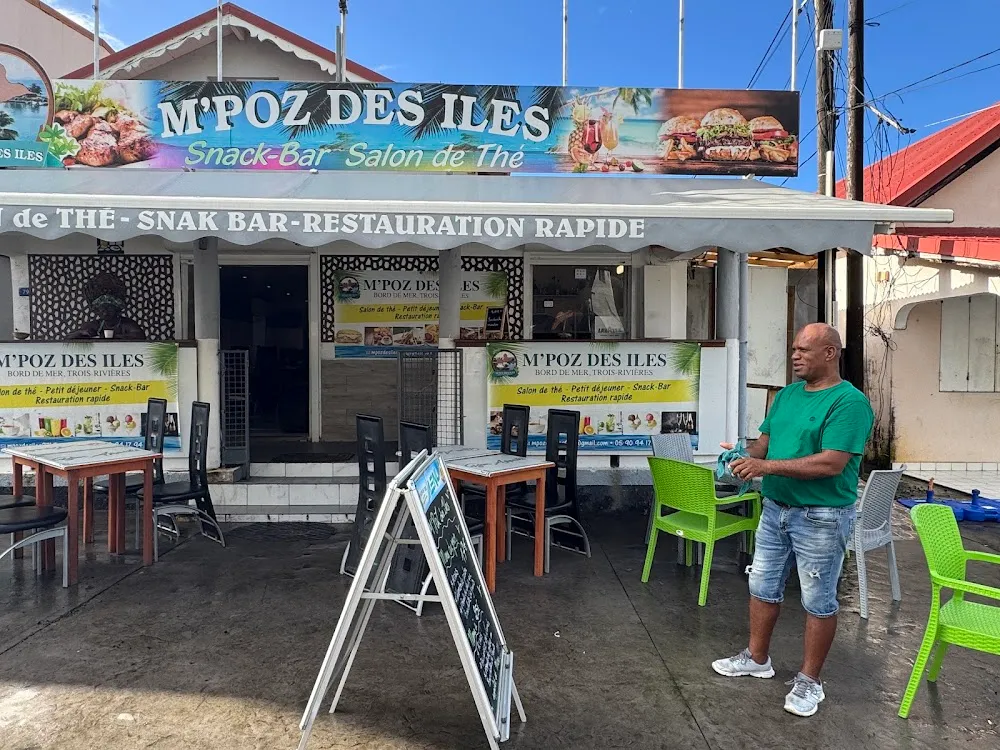 M’POZ DES ÎLES