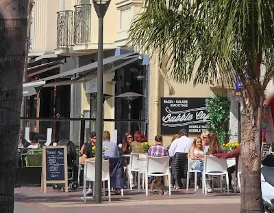 Bubble Café