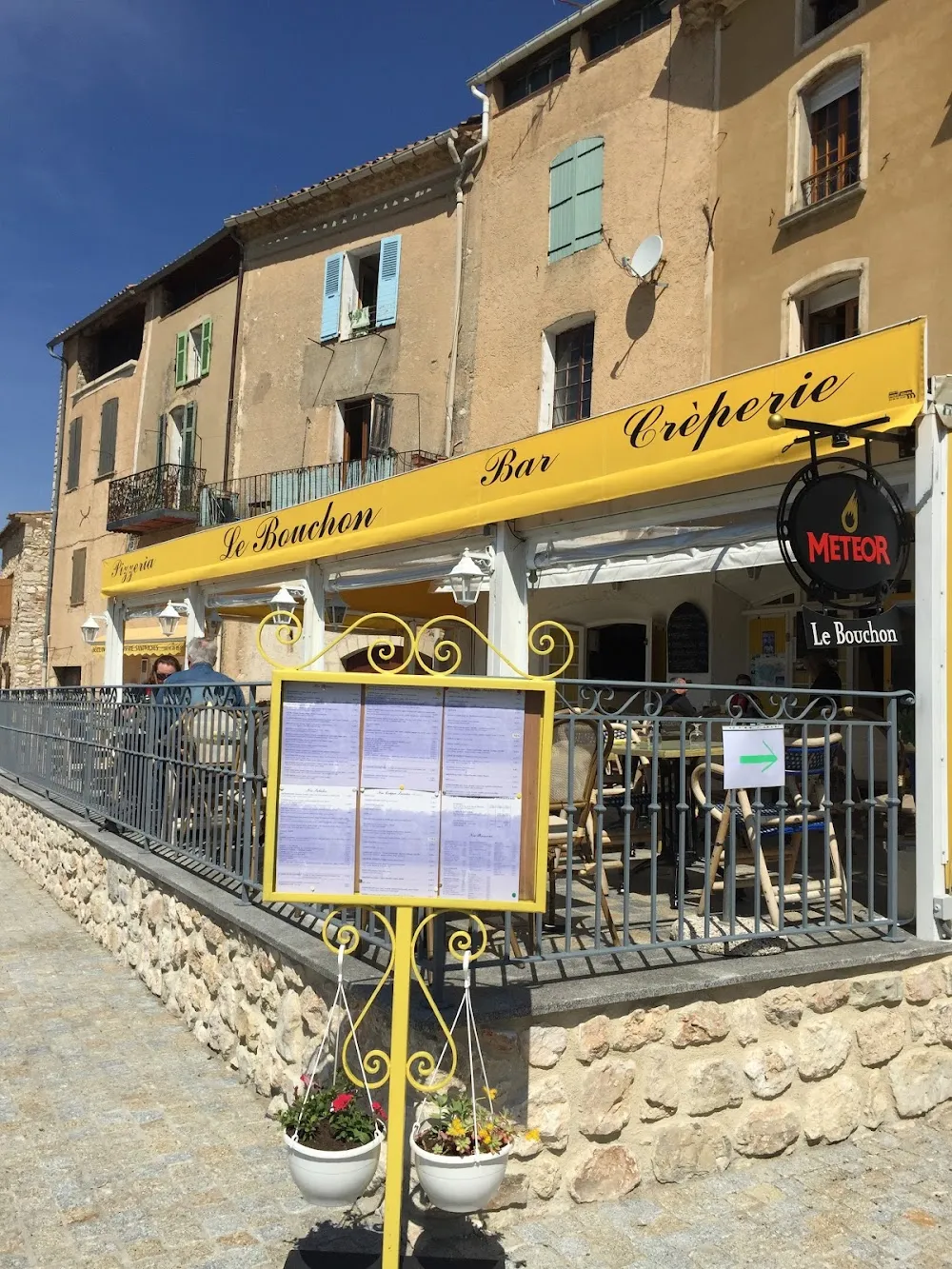 Le Bouchon