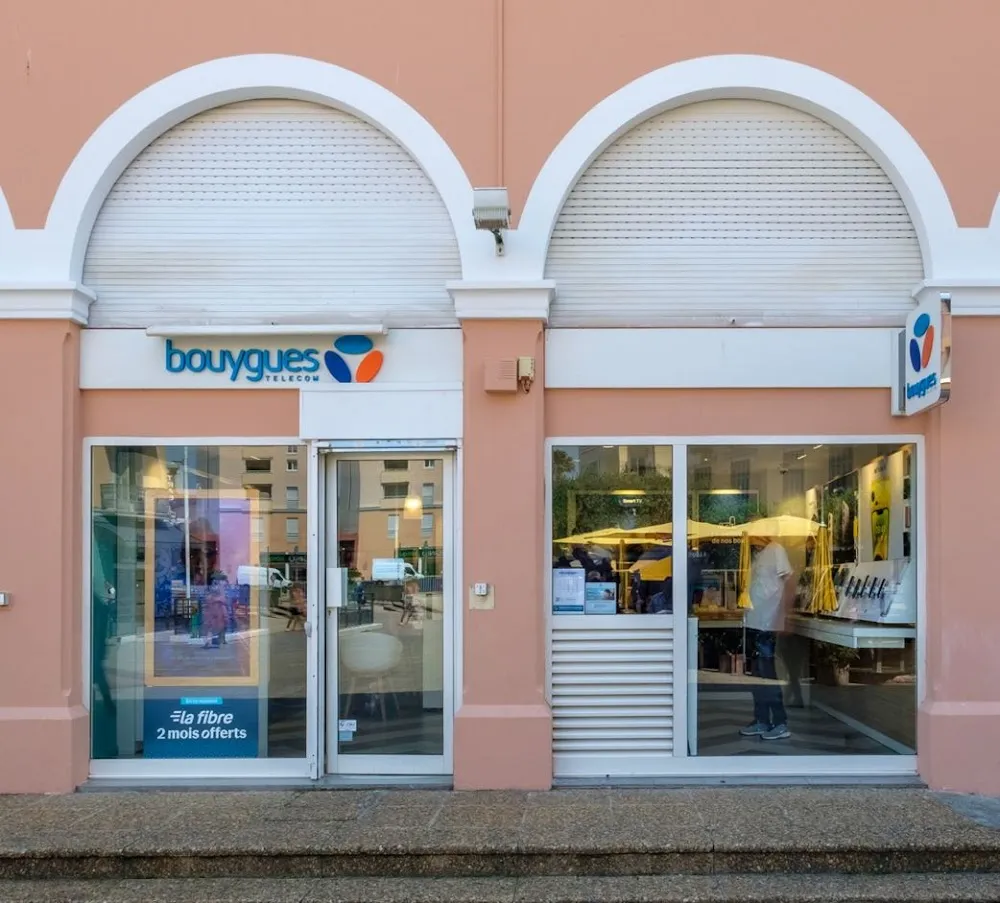 BOUYGUES TELECOM ST RAPHAEL