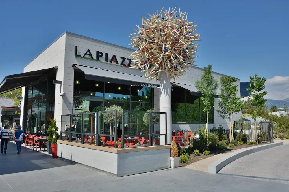 La Piazza