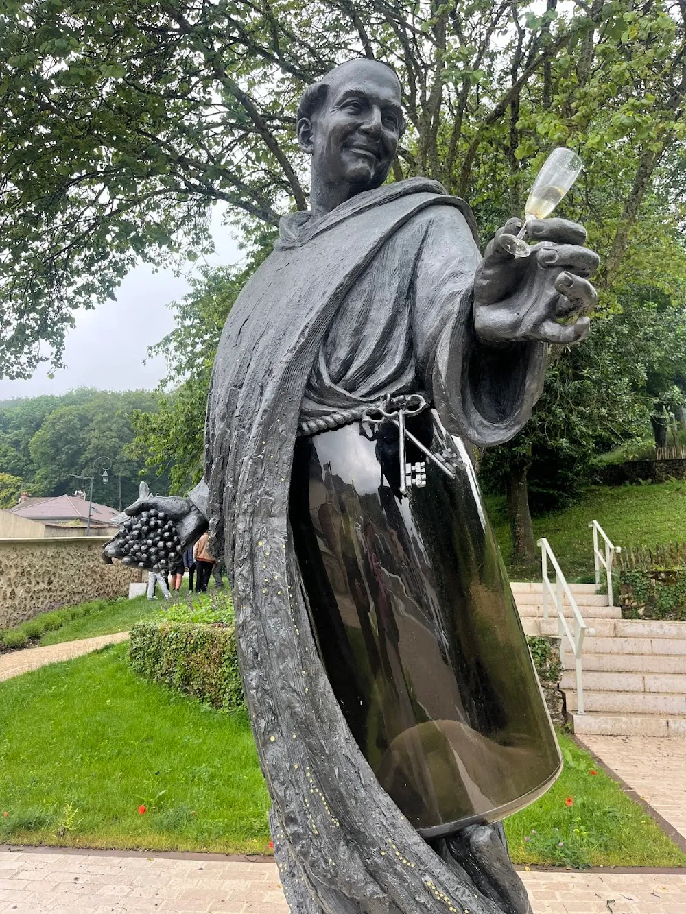 Statue Dom Pérignon