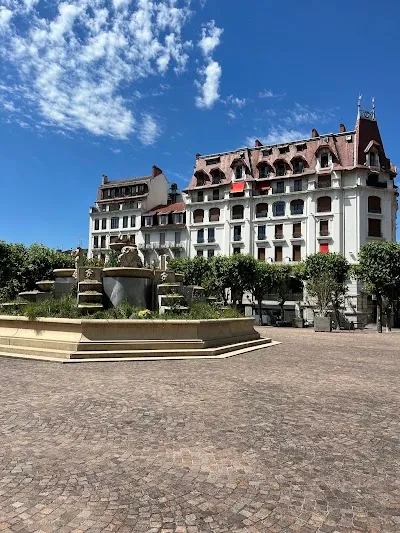 Place Maurice-Mollard