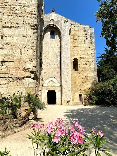 Cathédrale de Maguelone