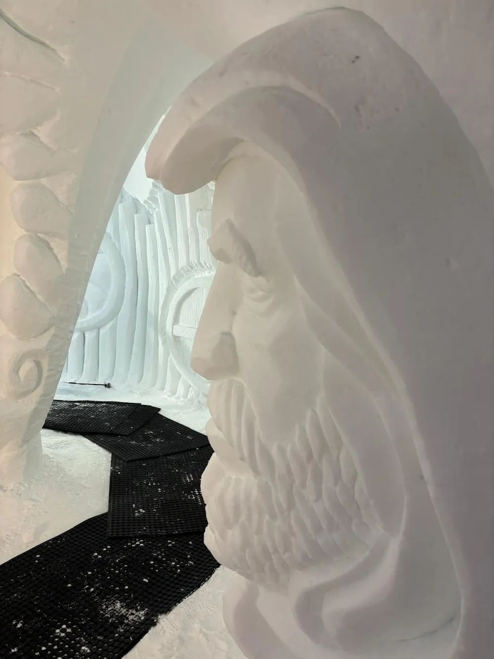 La Grotte de glace Vars la ForĂŞt blanche