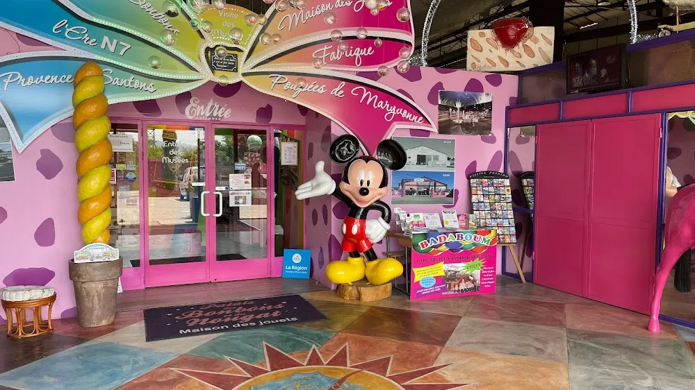 Palais des Bonbons du Nougat et des Souvenirs