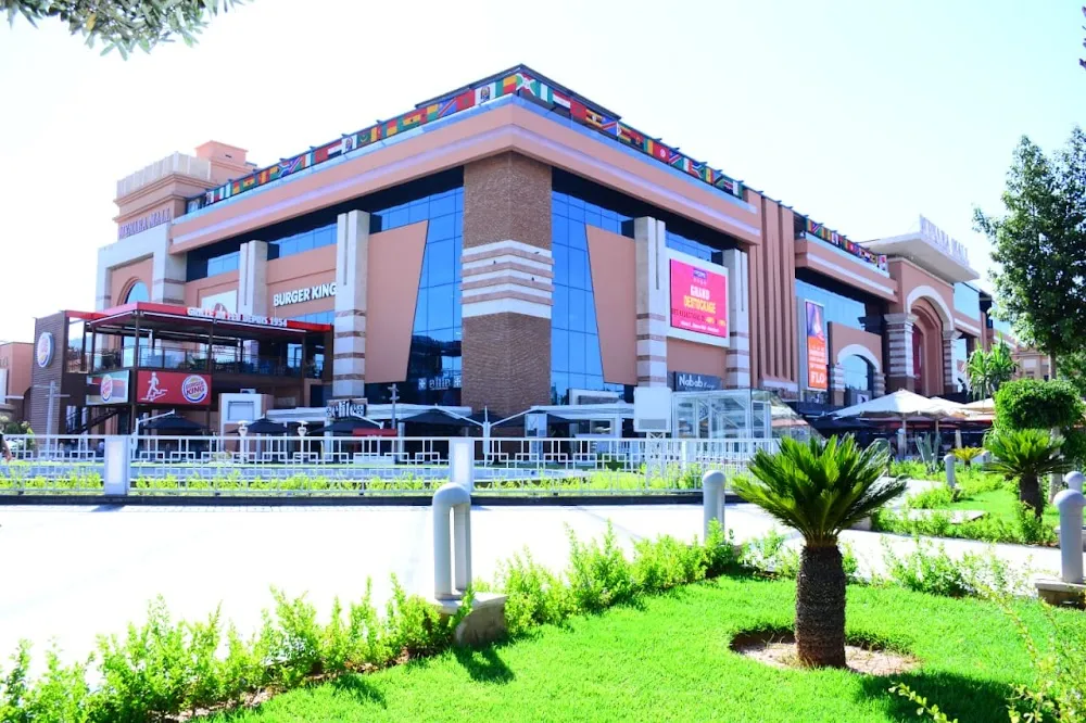 Ménara Mall