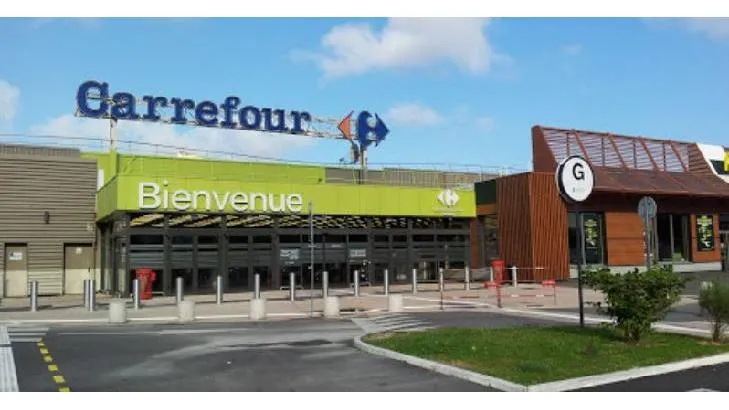 Carrefour Calais