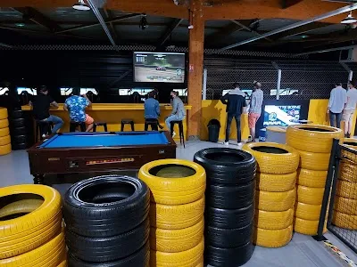 Coach And Race