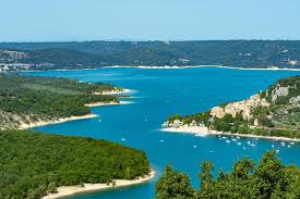 🌊 Le Lac : La mer d'émeraude