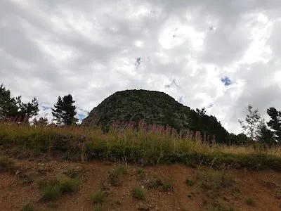 MAISON DE SITE DU GERBIER DE JONC