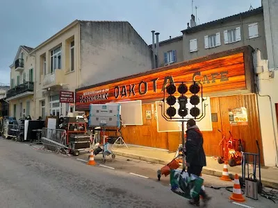 Dakota - Restaurant Festif Karaoké