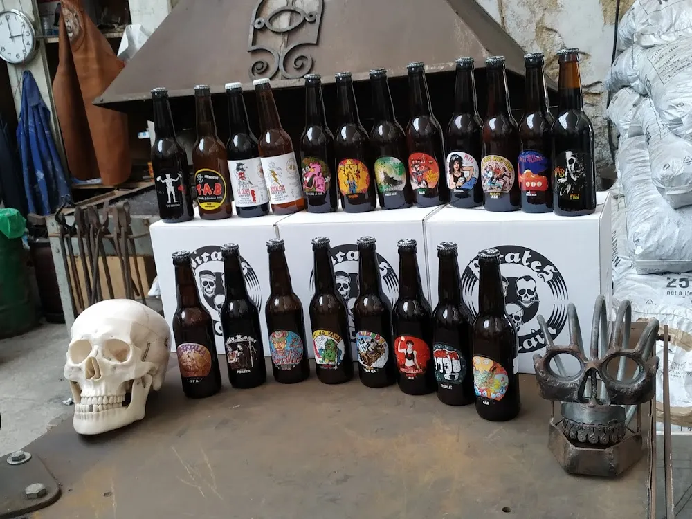 PIRATES DU CLAIN