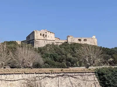 Sentier du Fort Carré