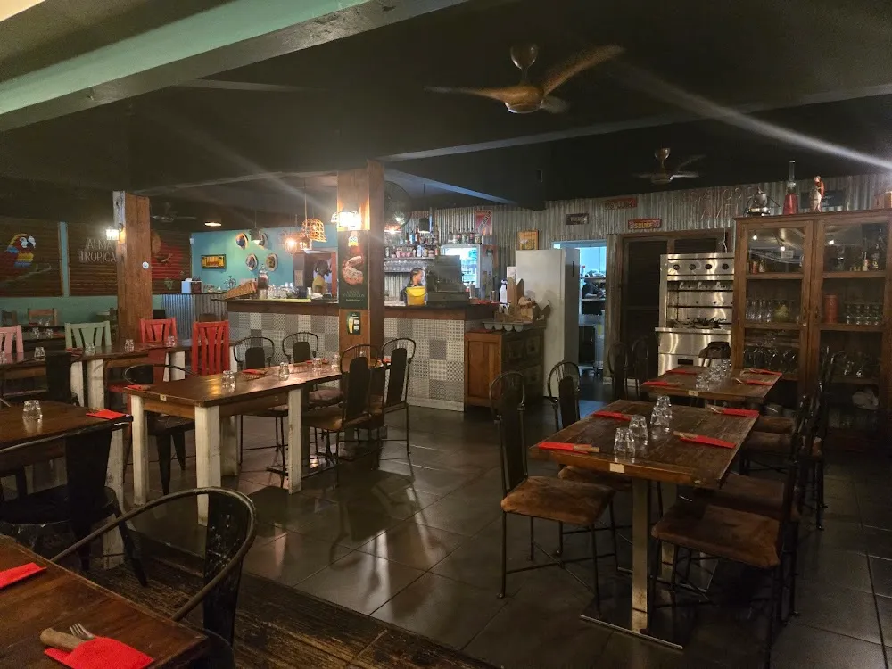 FAVELA RESTO BAR