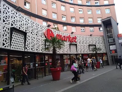 Market Clermont-Ferrand Jaude