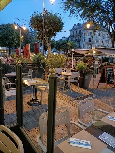 L'ARBRE A PALABRES