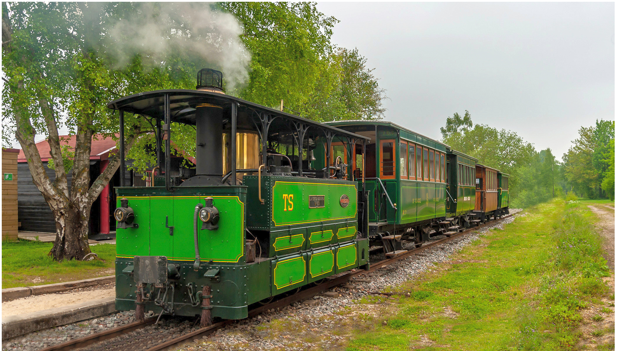 Train à vapeur - CREVECOEUR LE GRAND - 60 km
