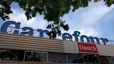 Carrefour Antibes