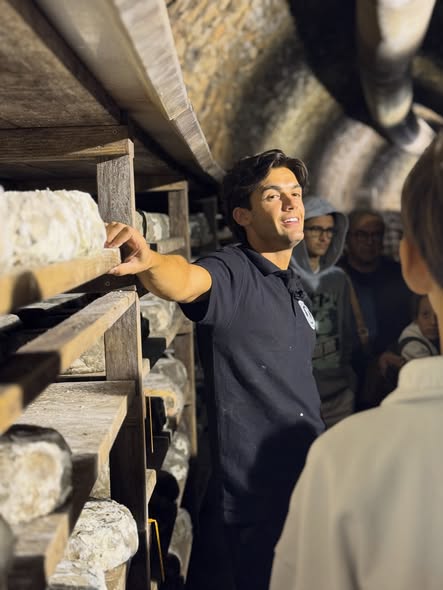 Visite d'un tunnel d'affinage