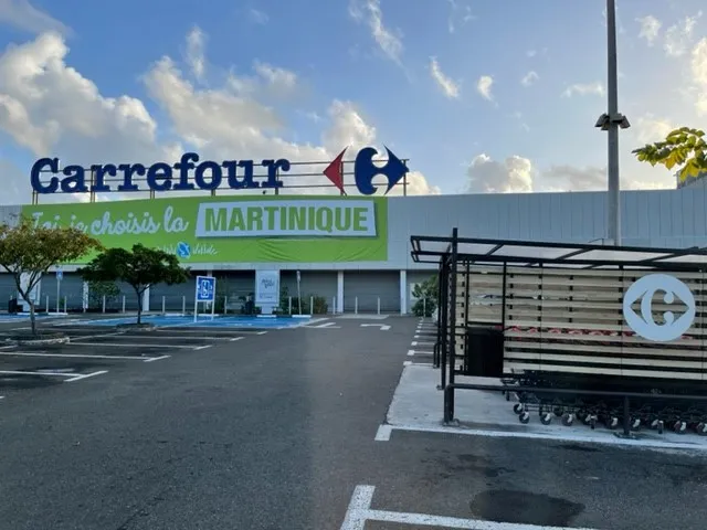 Carrefour Dillon