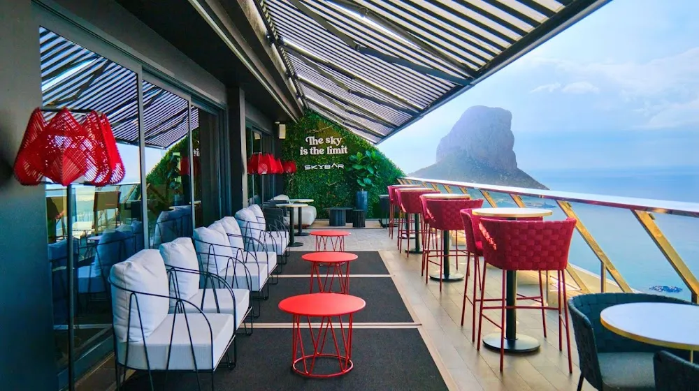 "Suitopia Skybar" 10m de l'appartement