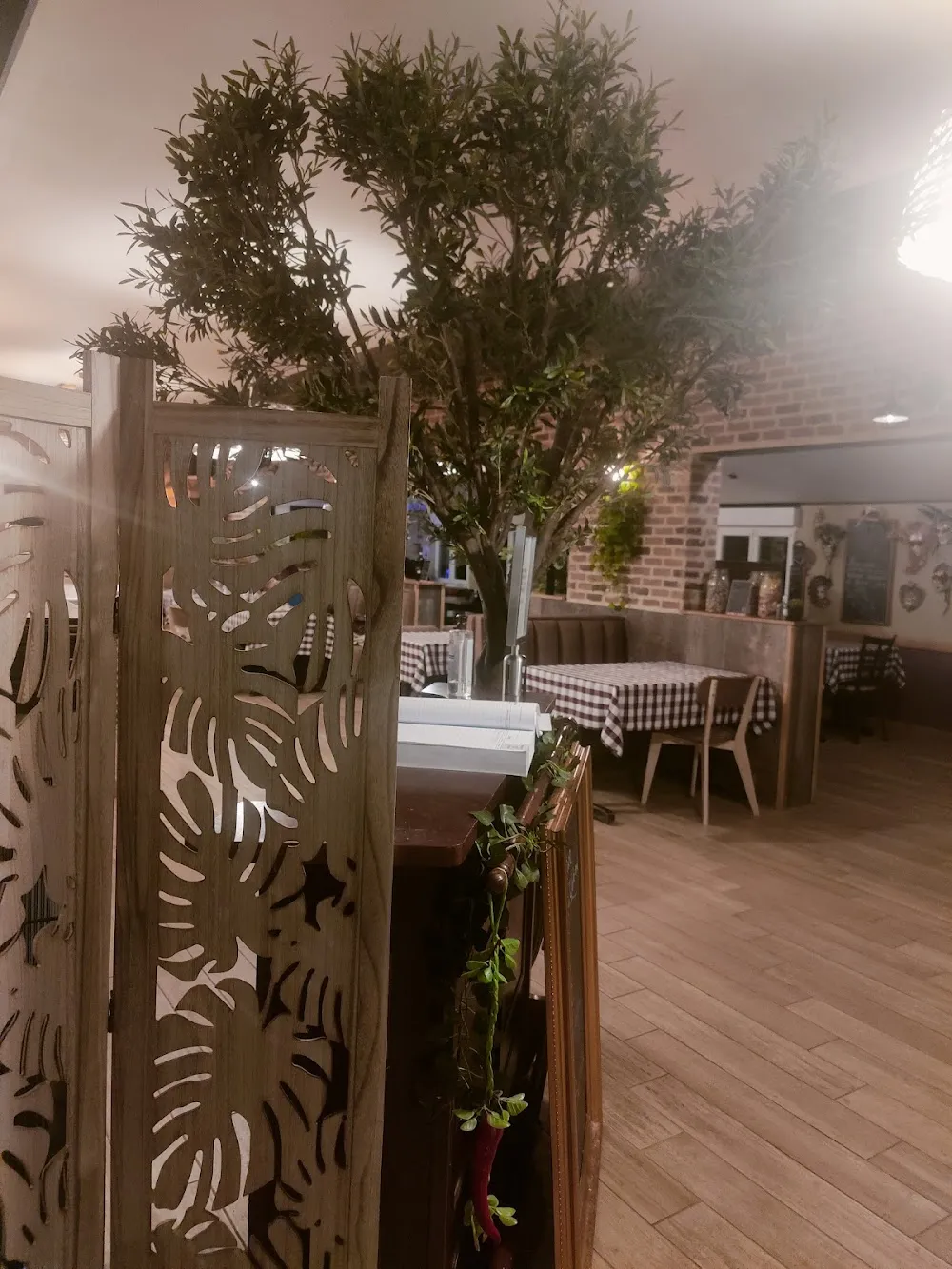 Pizzeria La Novita Orchamps-Vennes