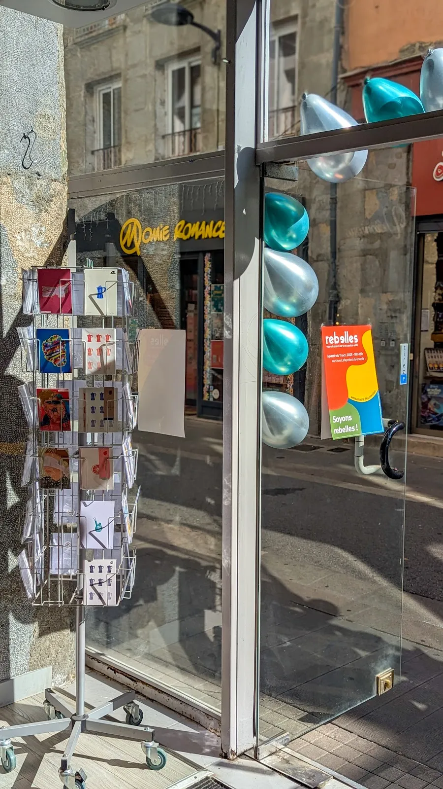 Rebelles - Boutique de créateurs à Grenoble | Décoration, Artisanat, Bijoux, Illustrations, Couture,Tableaux, Cadeaux